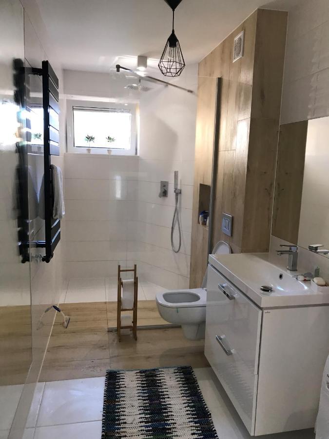 Апартаменты Apartament Paderewskiego 10 Свиноуйсьце Экстерьер фото